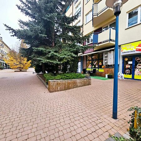 Green Kabaty Apartment 1 Varşovia Exterior foto